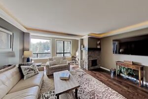 1849 Mountain Rentals at Mammoth’s Canyon Lodge