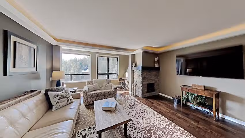 1849 Mountain Rentals at Mammoth’s Canyon Lodge