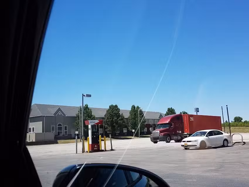 48 Express Mart SMOKE SHOP KRISPY KRUNCHY CHICKEN 🍗(Smoke shop near me)