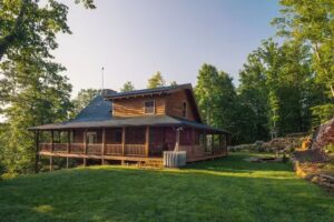 A Touch of Luxury Cabin Rental