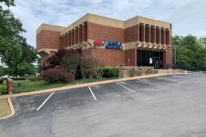 AAA Tulsa 15th And Lewis