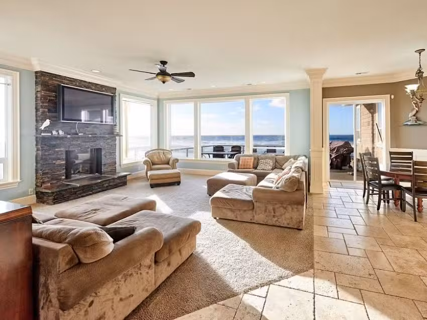 Admiral’s Beach Retreat – Luxury Home, 9 br Rental