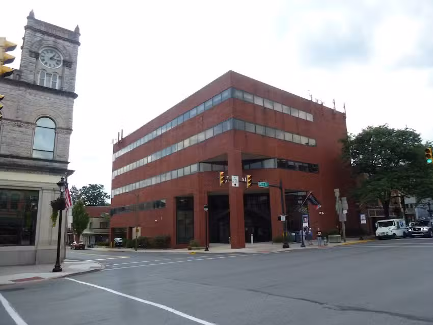 Alice&rsquo;s Travel