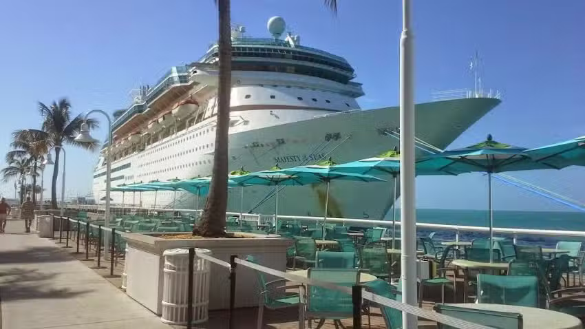 All Exclusive Resorts/ Cruises