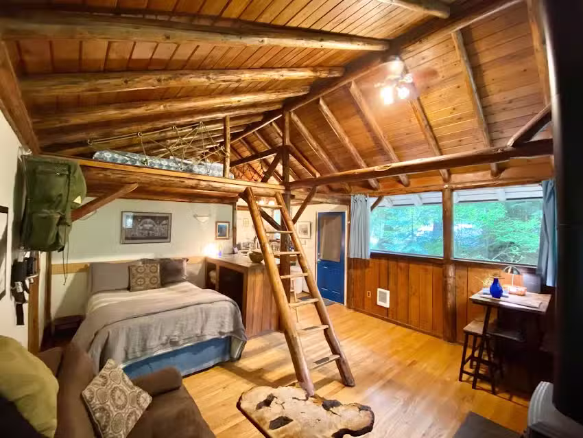 Altimeter Cabins & Event Venue At Mt Rainier