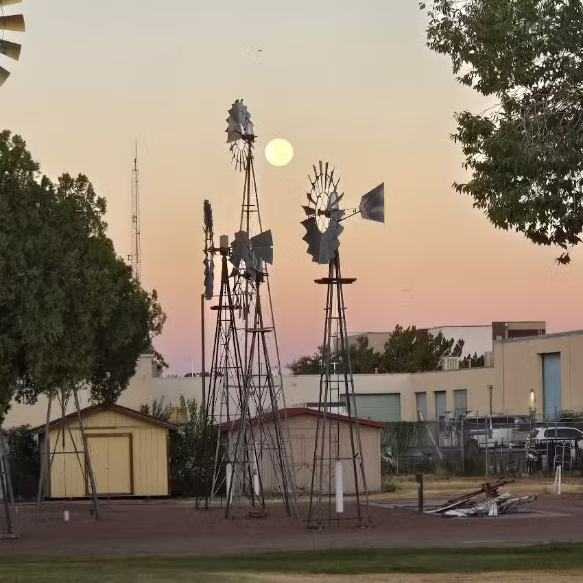 Alumni & Visitors Center