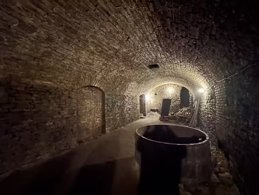 American History Tours LLC