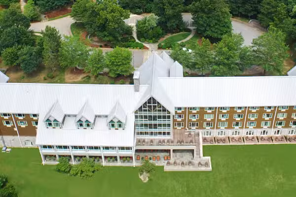 Amicalola Falls State Park & Lodge