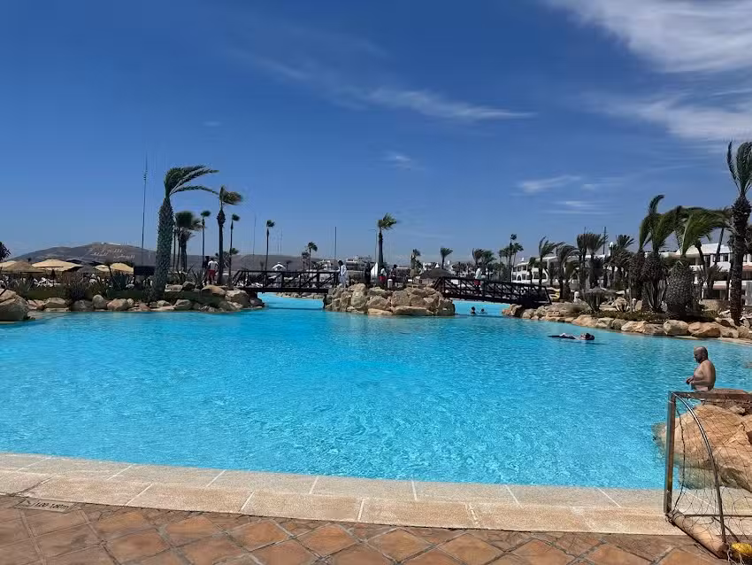 Amira World Travels, LLC