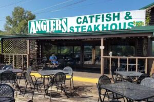 Anglers White River Resort