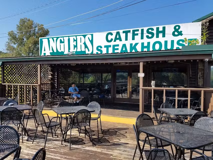 Anglers White River Resort