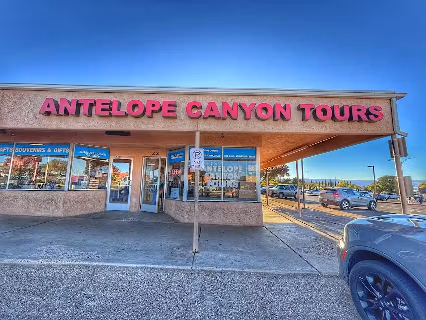 Antelope Canyon Tours &ndash; by Carolene Ekis