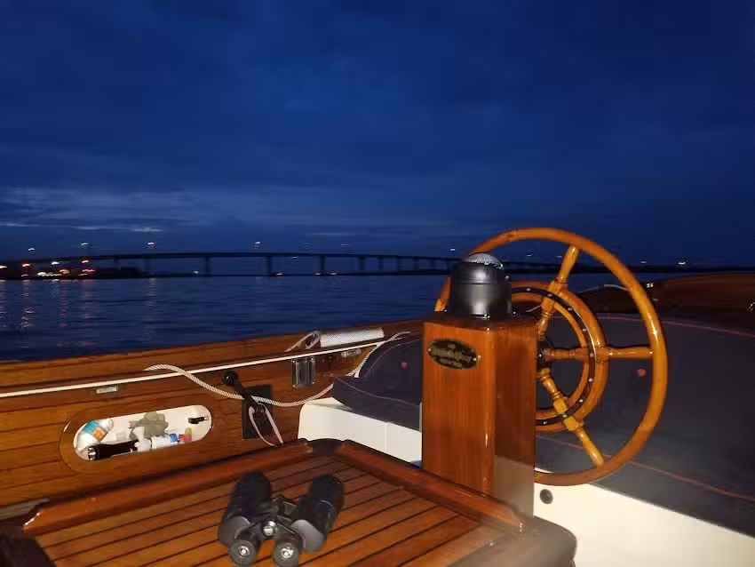 Apalachicola River Cruises