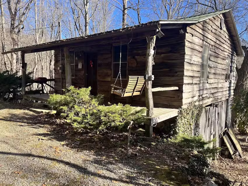 Arrowmont Stables & Cabins