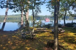 Auntie Lunkers Lakeside Cabins