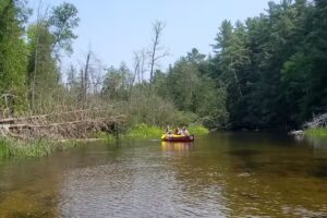 Autrain River Cottages