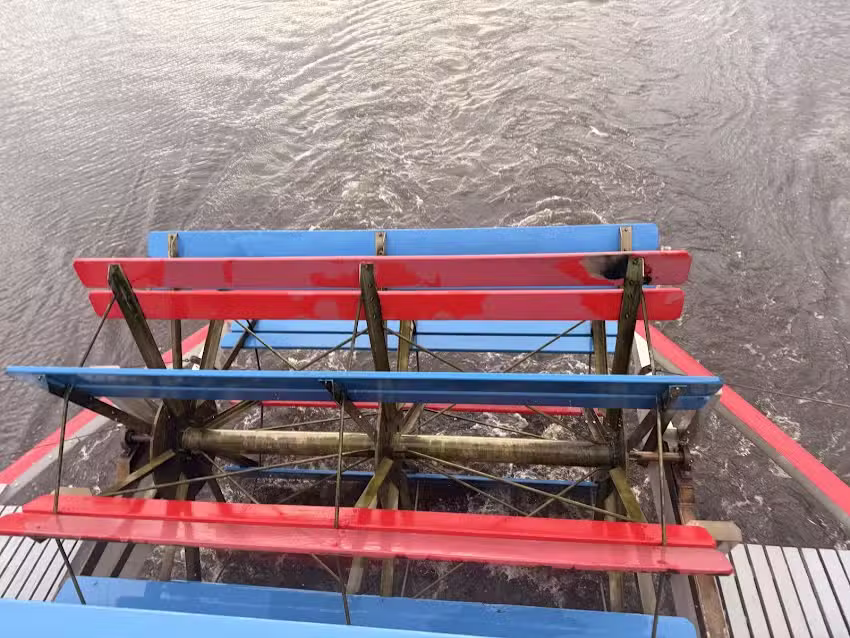 Barefoot Queen Riverboat Cruises