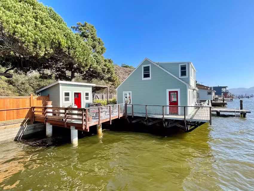 Bayglow Cottage on Tomales Bay
