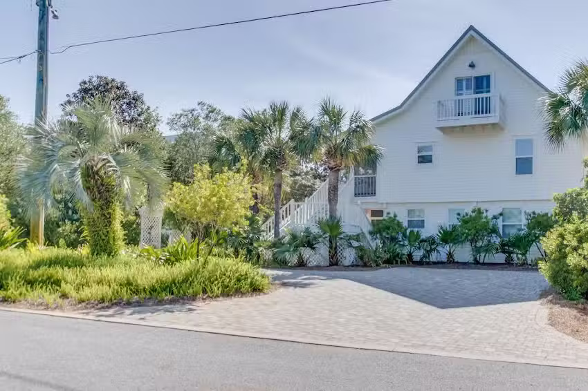 Beachful Easy Feeling by Scenic Stays