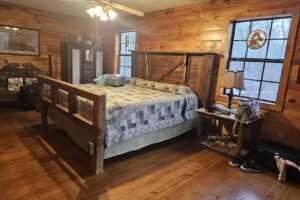 Bear Creek Log Cabins