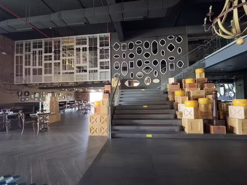 Becki Arnold Travels, LLC.