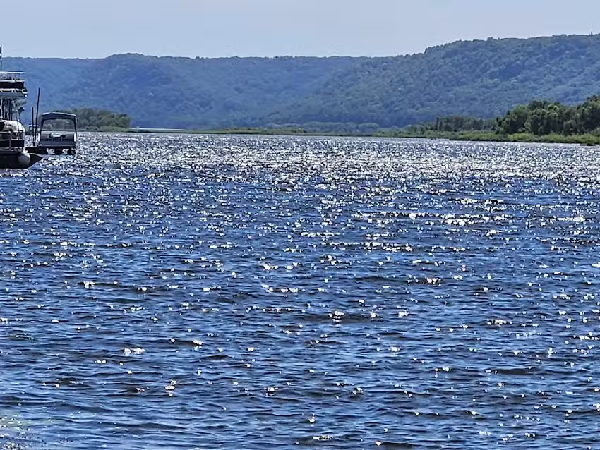 Big River Escape Riverside Cabins