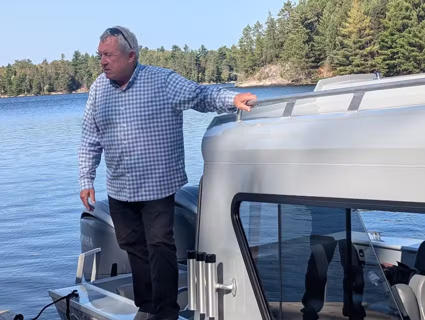 Border Guide Service Voyageurs National Park Tours