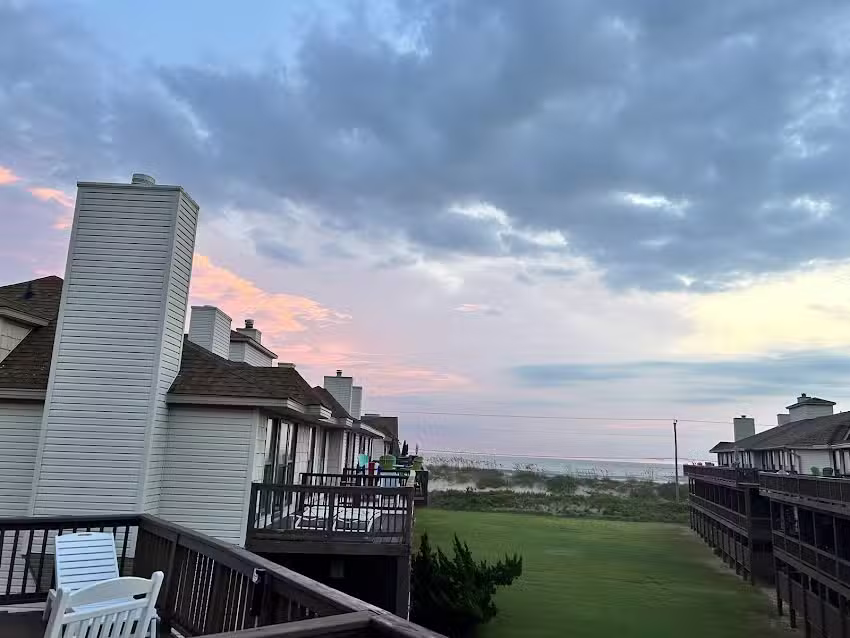 Brindley Beach Vacations & Sales