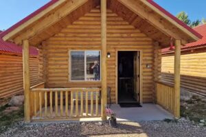 Bryce Canyon Log Cabins Happy Trails