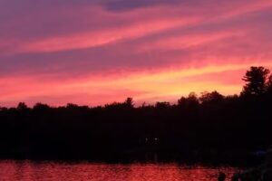 CabinsOnLittleWolfLake