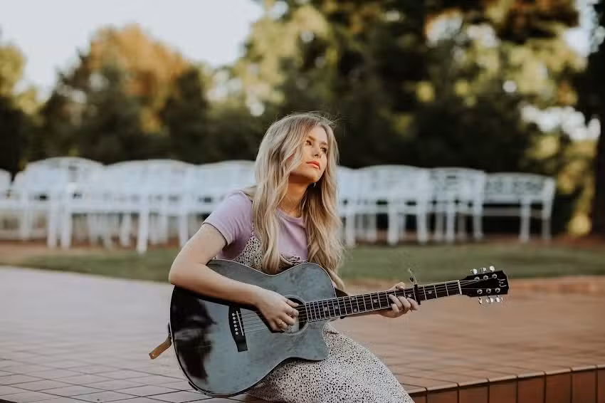 Carlton Landing Welcome Center