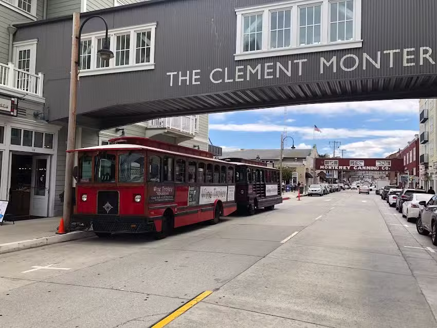 Carmel Valley Wine Tours / Tours Monterey