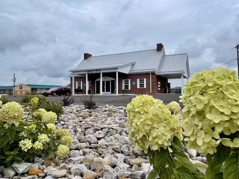 Cave City Welcome Center