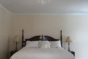 Cayuga Lake of the Finger Lakes Sheldrake House Vacation Rental, Cayuga Lake NY