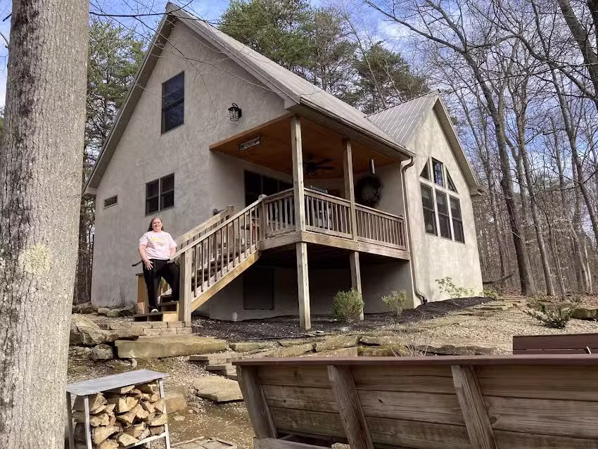 Cherry Ridge Retreat &ndash; Hocking Hills Luxury Cabins