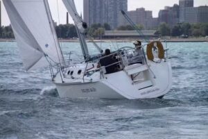 ChicaGo By Boat | Sailing in Chicago’s North Shore