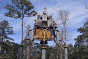 Cocoa Beach Visitor Center & Discount Tickets