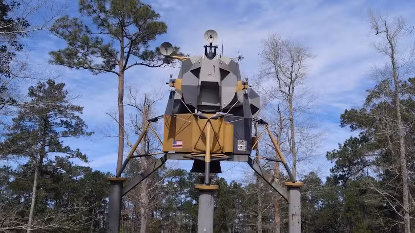 Cocoa Beach Visitor Center & Discount Tickets