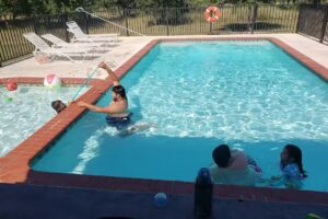 Concan River Lodging