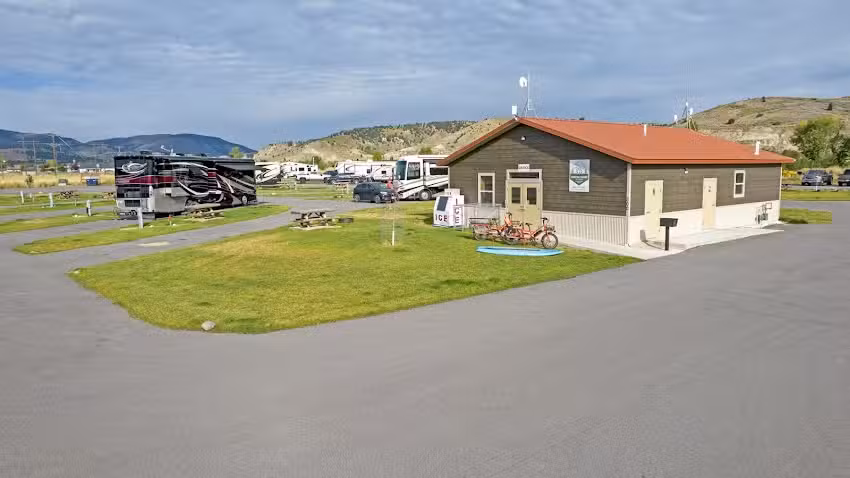 Copper Court RV Park | Anaconda, MT