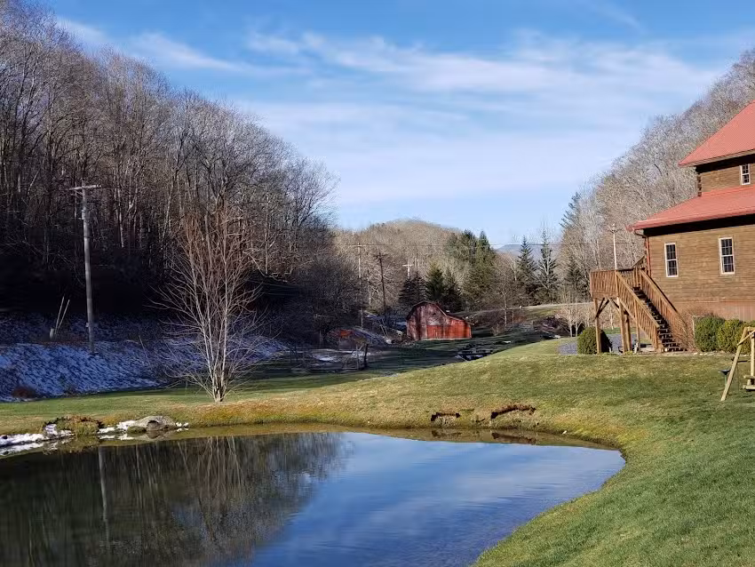 Cornerstone Cabins of Banner Elk