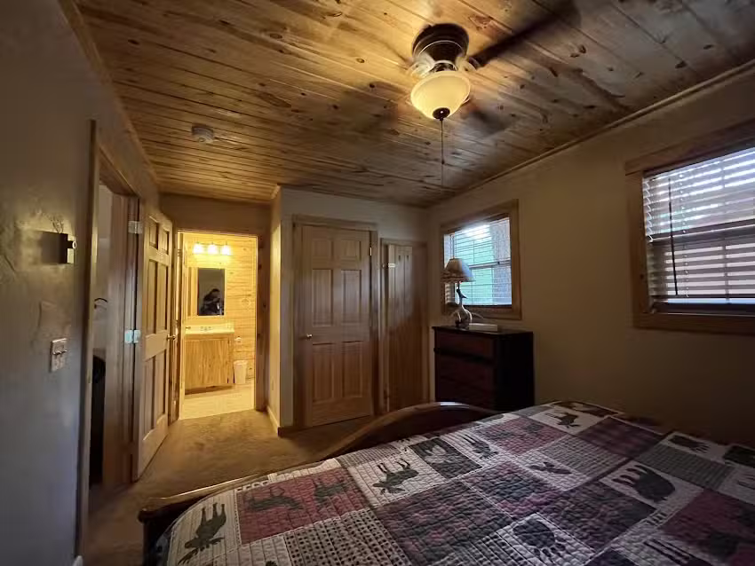 Cottonwood Cove Guest Ranch