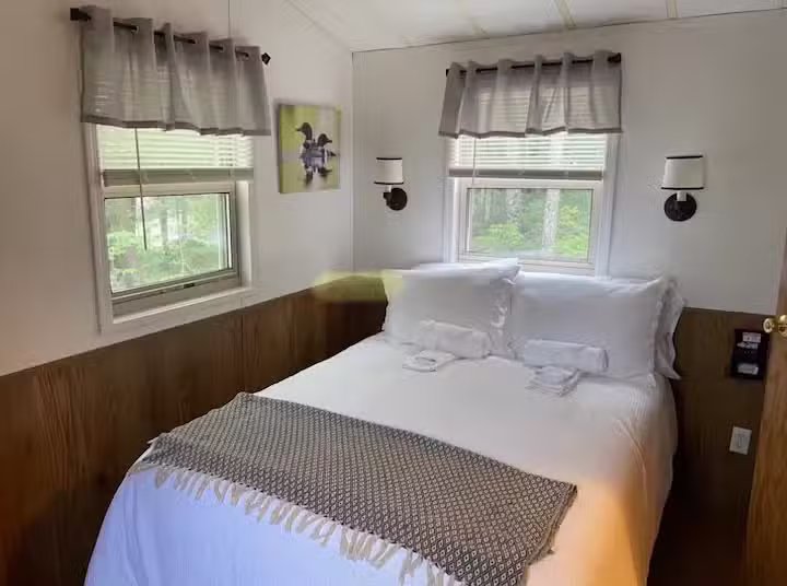 Cozy Knoll Cabins