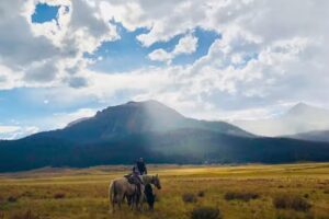 Crazy Horse Outfitters