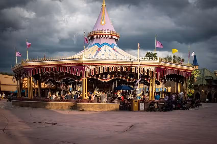 Crazy Imagination Travel: Marsha Burris