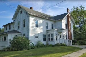 Creekside Escape Short Term Rental