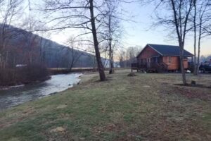 Creekside Resort & Ranch