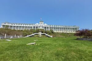 Croswell VIP Motorcoach Services