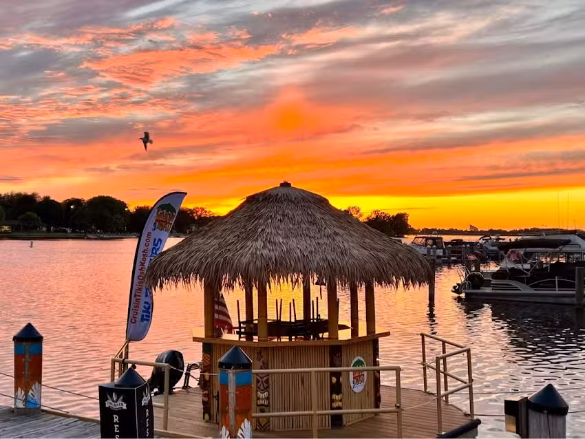 Cruisin&rsquo; Tikis Oshkosh