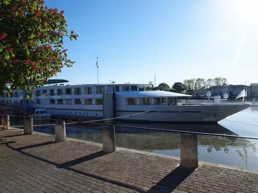 Cruisy Susie & Crew – CruiseOne